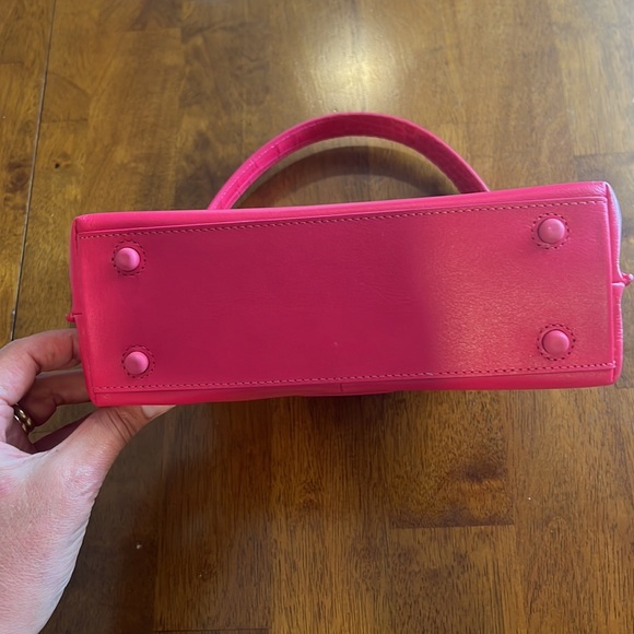 Cole Haan Small Natural Leather Crossbody Bag Azalea 🌺 - Picture 5 of 6